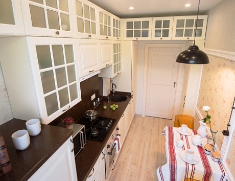 Светлая кухня в Екатеринбурге