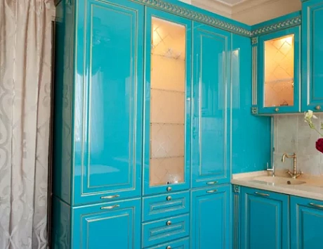 Глянцевая кухня в Казани