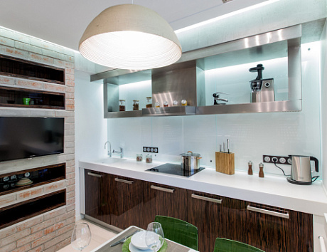 Коричневая кухня в Санкт-Петербурге