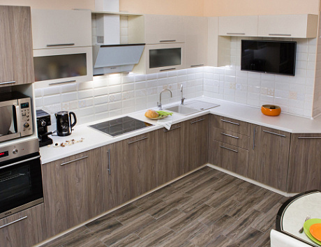 Коричневая кухня в Клину