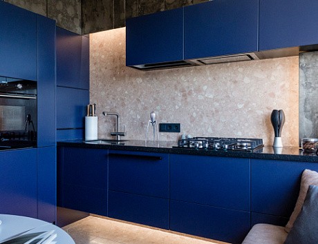 Синяя кухня в Твери