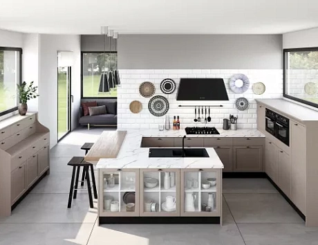 Бежевая в Сочи