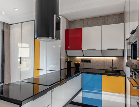 Белая кухня в Кирове