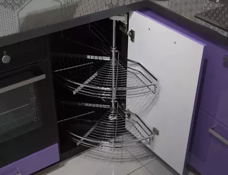 Фиолетовая кухня в Твери