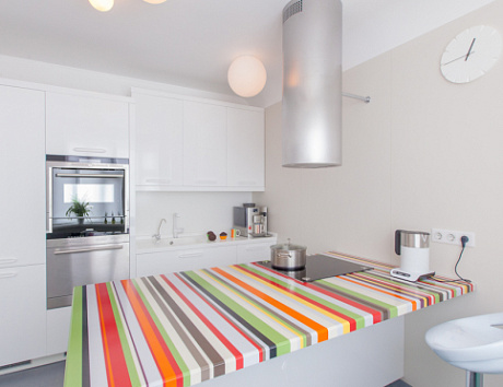 Белая кухня в Липецке